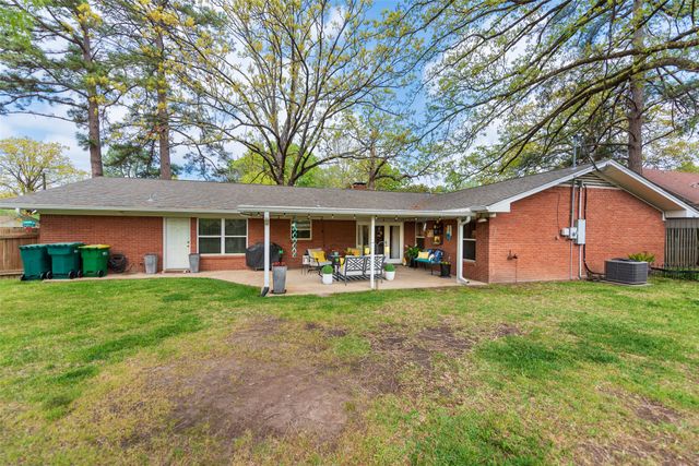 11 Lambeth Circle, Texarkana, TX 75503