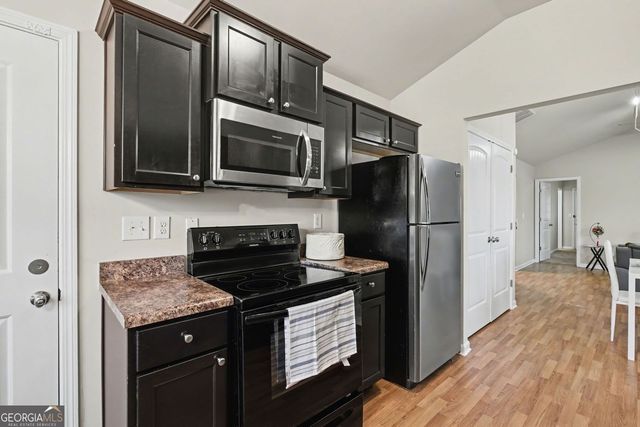 2362 Glebe Court, Hampton, GA 30228