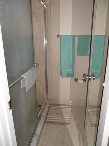 5255 Mendoza Street, West Palm Beach, FL 33415