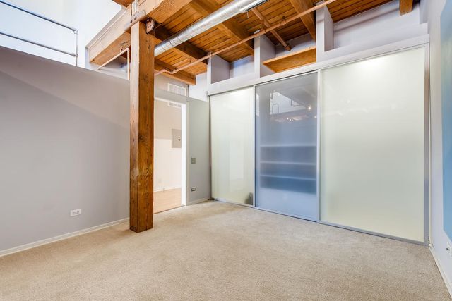 333 S Desplaines Street 704, Chicago, IL 60661