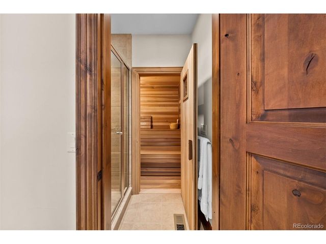 1053 Night Sky Ct, Castle Rock, CO 80108