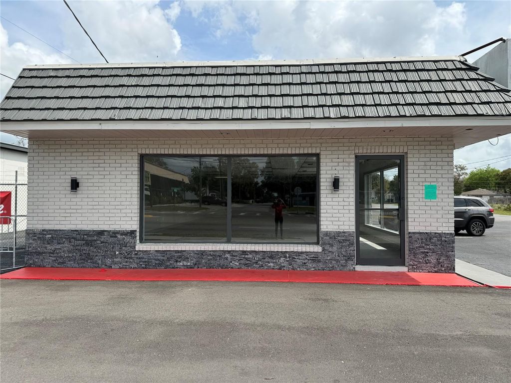 9501 N NEBRASKA AVENUE, Tampa, FL 33612