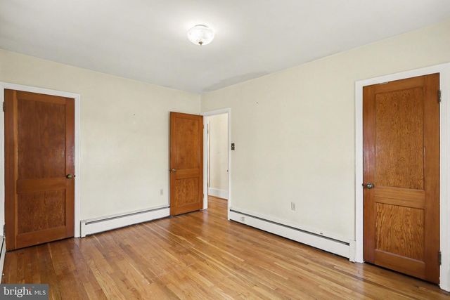 932 E WALNUT ST, Hanover, PA 17331