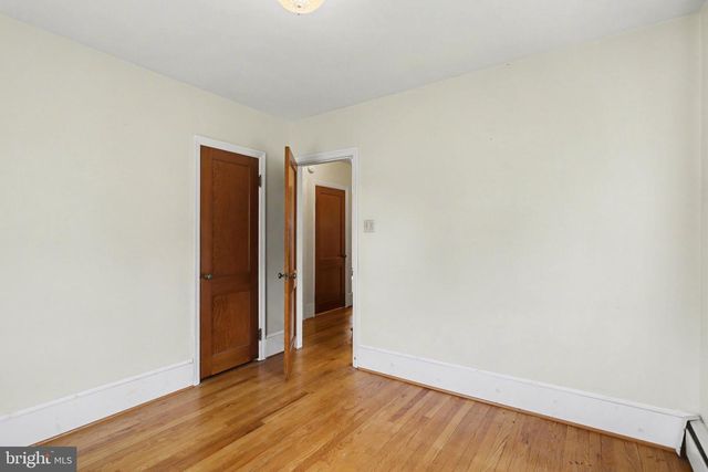 932 E WALNUT ST, Hanover, PA 17331
