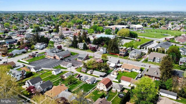 932 E WALNUT ST, Hanover, PA 17331