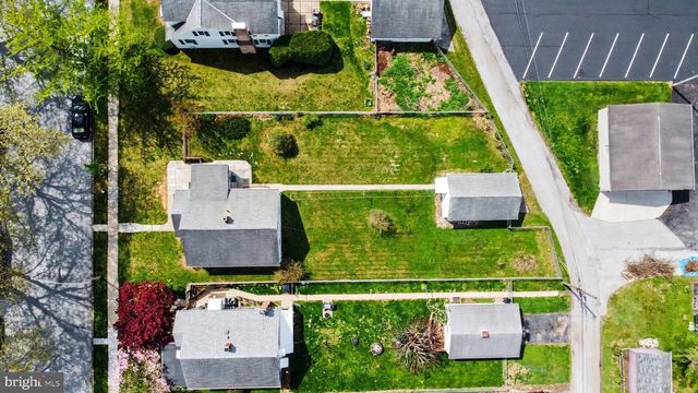 932 E WALNUT ST, Hanover, PA 17331