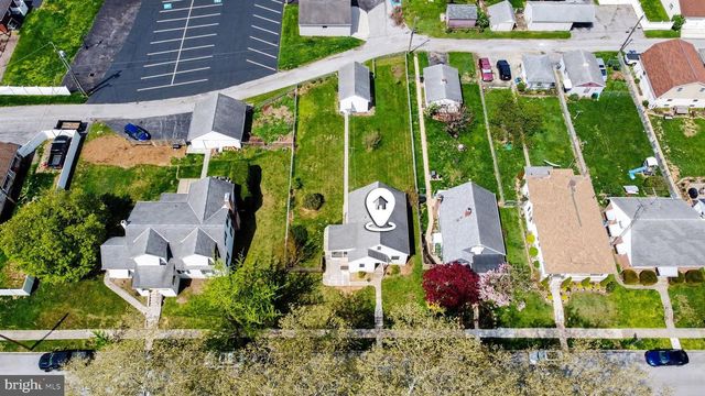 932 E WALNUT ST, Hanover, PA 17331