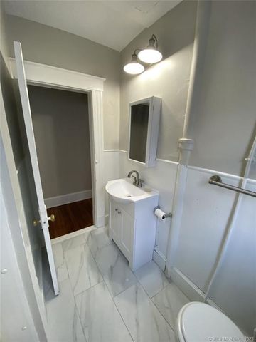 34 Center Street 4, Bristol, CT 06010