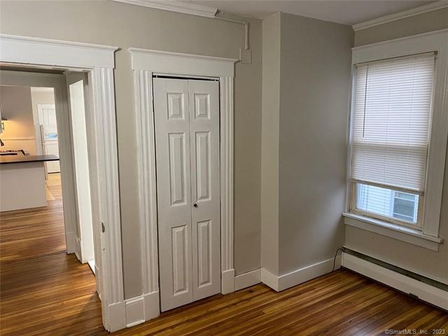 34 Center Street 4, Bristol, CT 06010