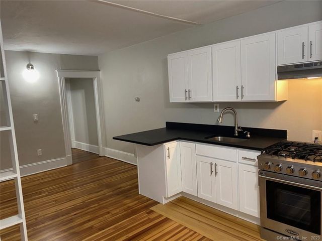 34 Center Street 4, Bristol, CT 06010