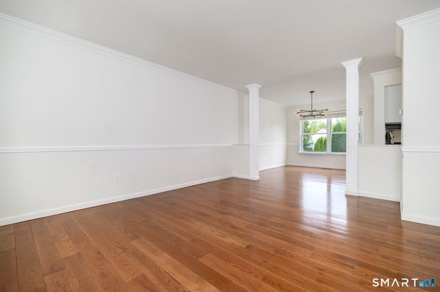 5 Lacey Lane, Norwalk, CT 06854