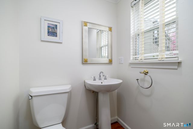 5 Lacey Lane, Norwalk, CT 06854