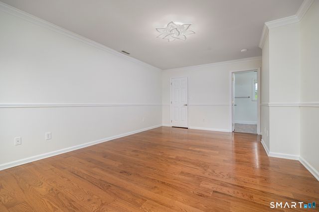 5 Lacey Lane, Norwalk, CT 06854