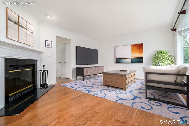 5 Lacey Lane, Norwalk, CT 06854