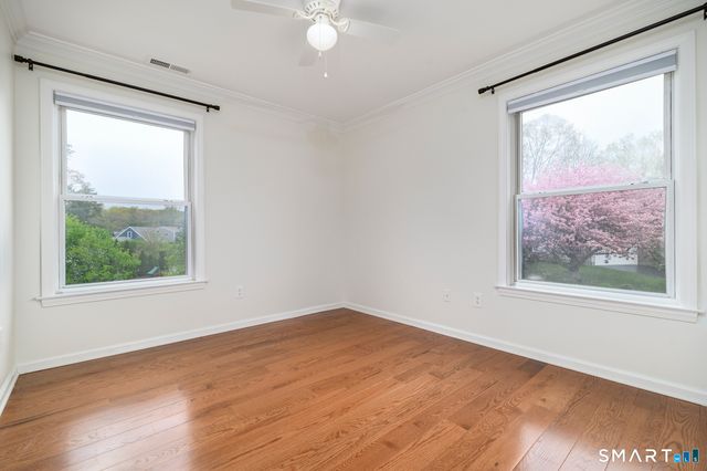 5 Lacey Lane, Norwalk, CT 06854