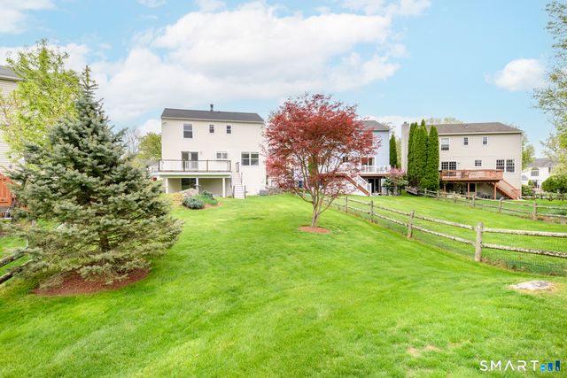 5 Lacey Lane, Norwalk, CT 06854