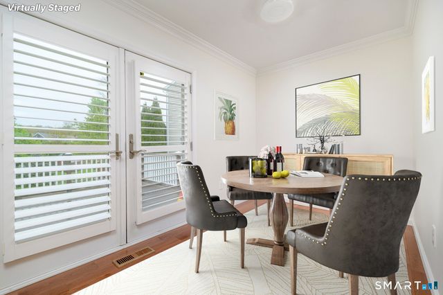 5 Lacey Lane, Norwalk, CT 06854