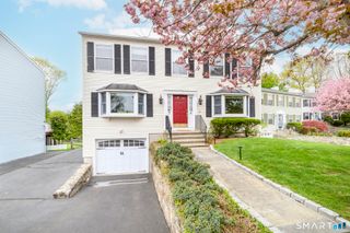 5 Lacey Lane, Norwalk, CT 06854
