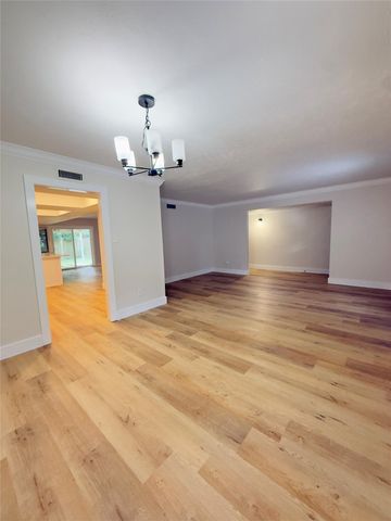 2107 Fall Meadow Drive, Missouri City, TX 77459