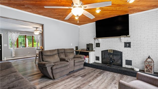 185 Scott Road, Cumberland, RI 02864