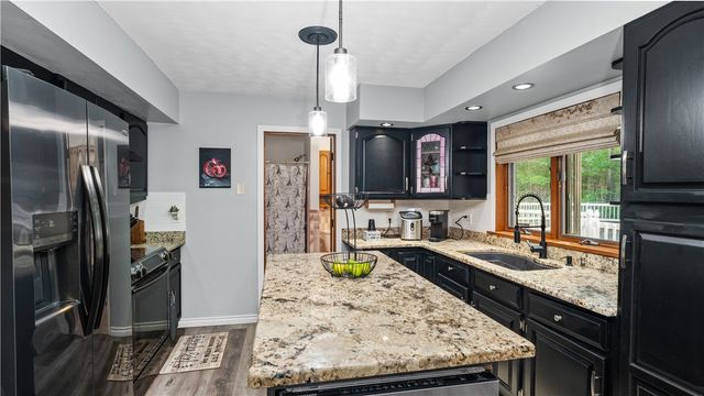 185 Scott Road, Cumberland, RI 02864