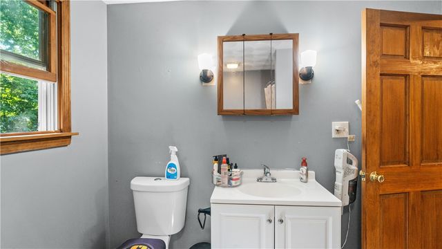 185 Scott Road, Cumberland, RI 02864