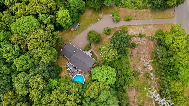 185 Scott Road, Cumberland, RI 02864