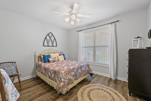 908 Orchard Circle, Dothan, AL 36305