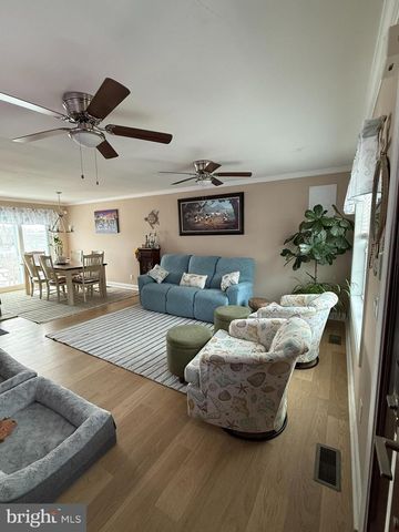 720 TOWN BANK, Cape May, NJ 08219