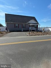 720 TOWN BANK, Cape May, NJ 08219