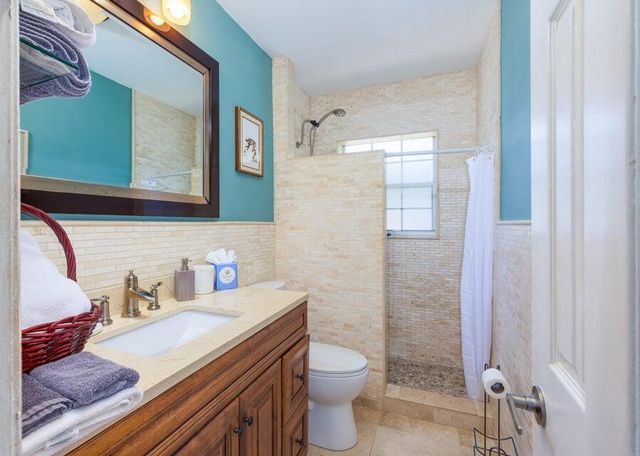 145 SE 3rd Avenue, Boynton Beach, FL 33435