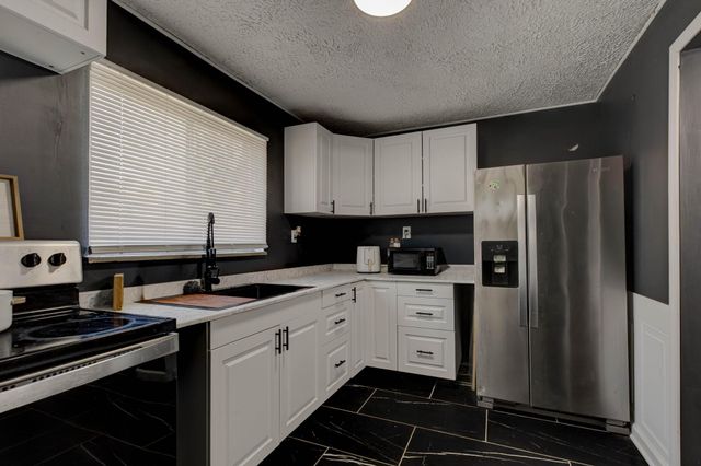 681 E College Avenue, Stanton, KY 40380