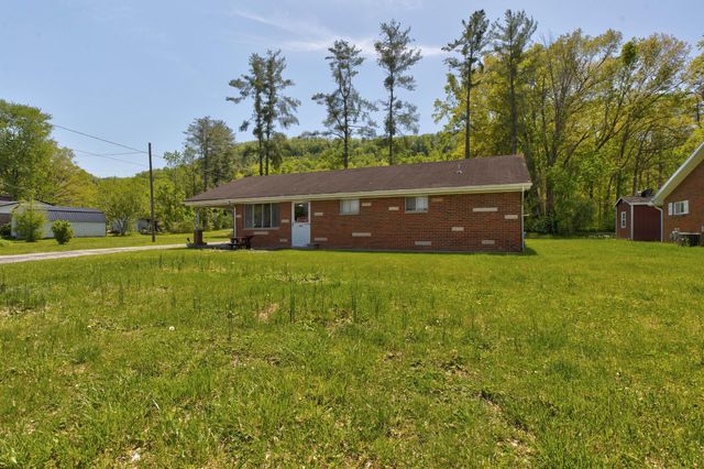 681 E College Avenue, Stanton, KY 40380