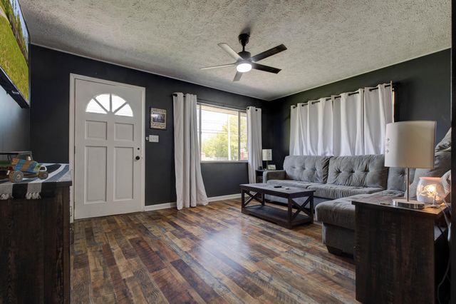 681 E College Avenue, Stanton, KY 40380
