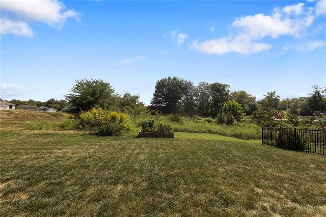 2605 NE 92nd Street, Kansas City, MO 64156