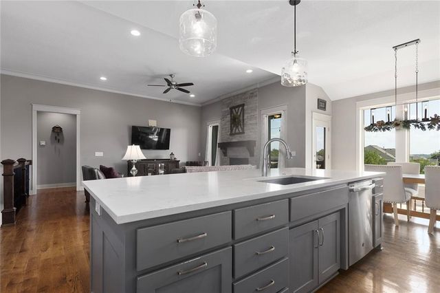 2605 NE 92nd Street, Kansas City, MO 64156