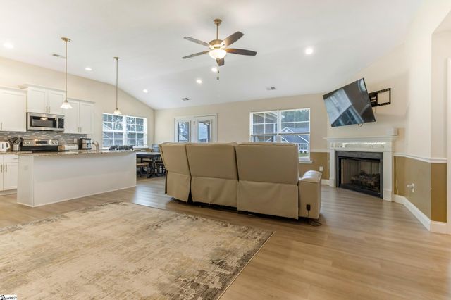 124 Lily Way, Lyman, SC 29365