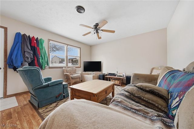 126 Royal Crest Drive D, Seville, OH 44273