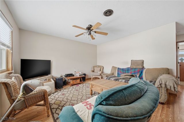 126 Royal Crest Drive D, Seville, OH 44273