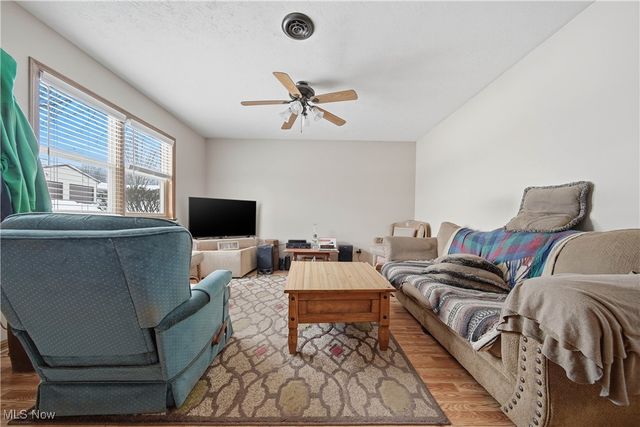 126 Royal Crest Drive D, Seville, OH 44273