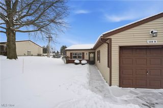 126 Royal Crest Drive D, Seville, OH 44273