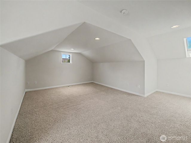 2635 Perry Court, Enumclaw, WA 98022
