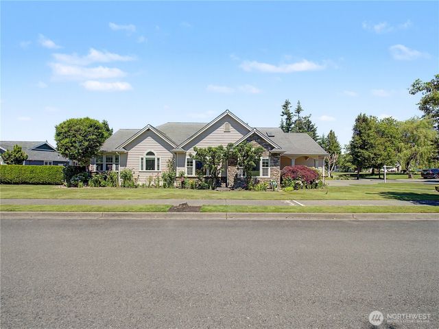 2635 Perry Court, Enumclaw, WA 98022