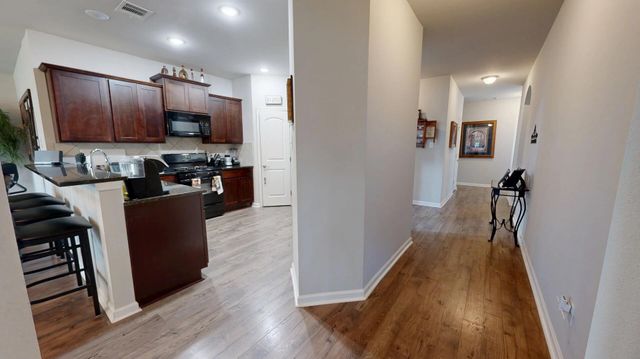 329 Leawood Ave, Sulphur, LA 70665