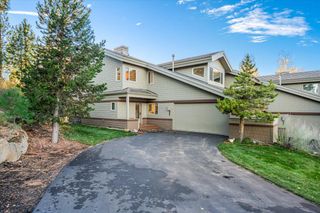 19563 Painted Ridge Loop, Bend, OR 97702