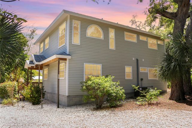 201 GEORGIA AVENUE, Crystal Beach, FL 34681