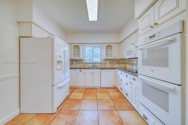 1435 Blue Rd, Coral Gables, FL 33146