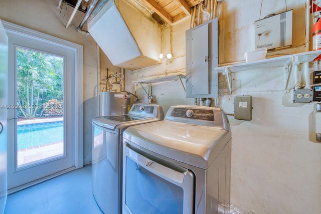 1435 Blue Rd, Coral Gables, FL 33146