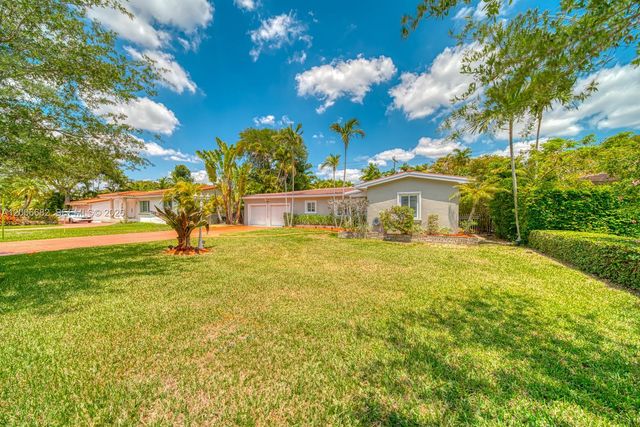 1435 Blue Rd, Coral Gables, FL 33146