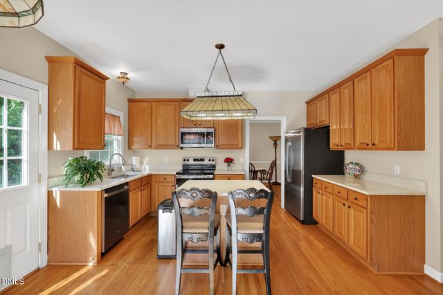 1704 Farmington Grove Drive, Raleigh, NC 27614